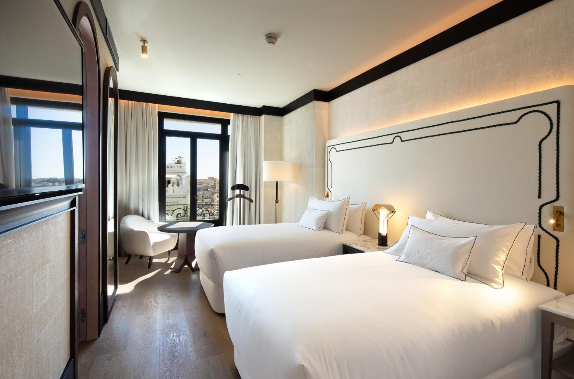 Hotel Montera Madrid, Curio Collection By Hilton 外观 照片