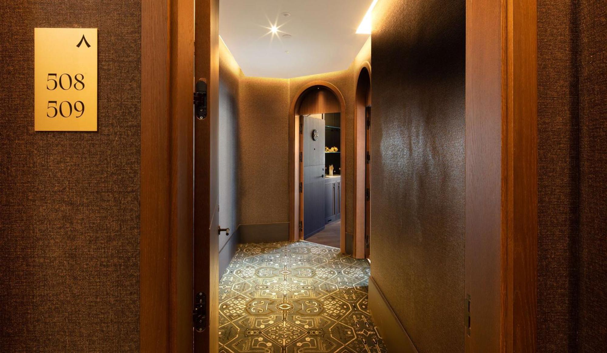 Hotel Montera Madrid, Curio Collection By Hilton 外观 照片
