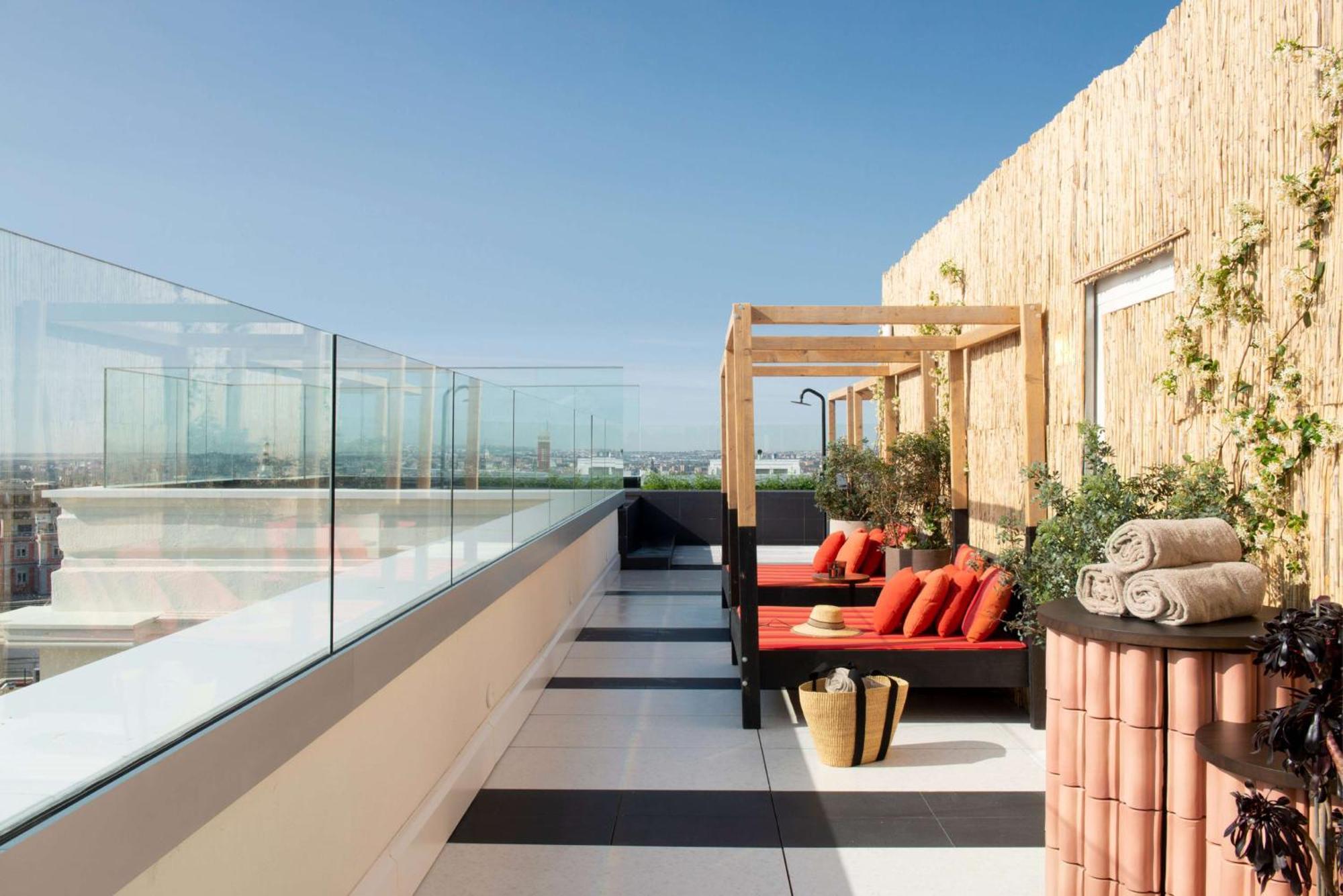Hotel Montera Madrid, Curio Collection By Hilton 外观 照片